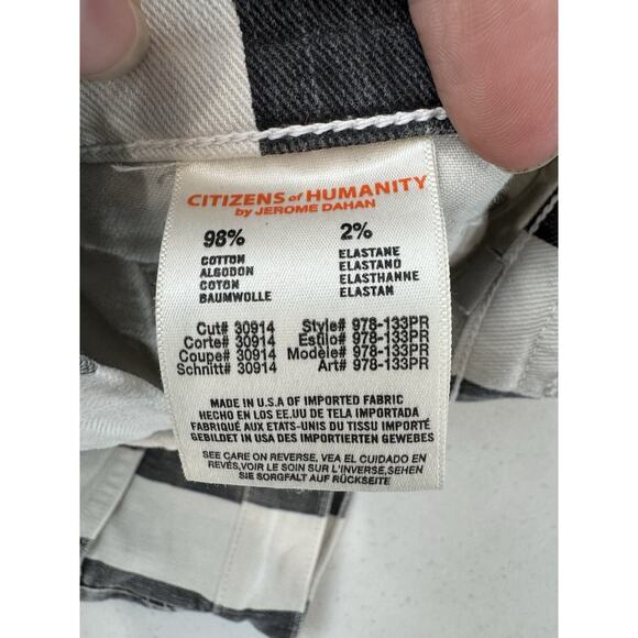 C Of H Shorts Striped Women 28 - Picture 9 of 11